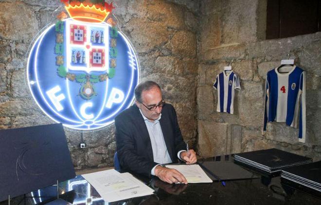 都落后于对 都落后于对