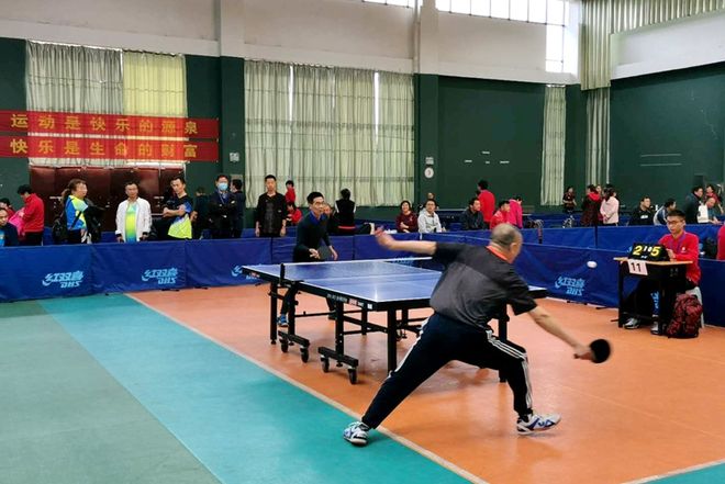 赛都越来越 赛都越来越