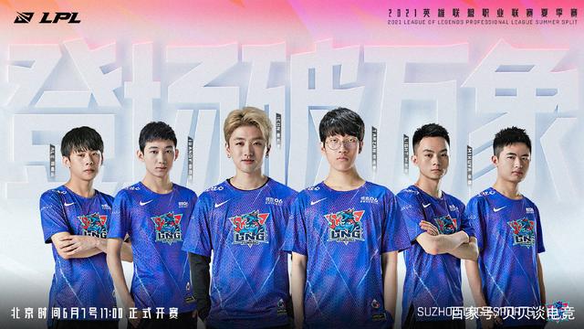 面对曾令她 面对曾令她