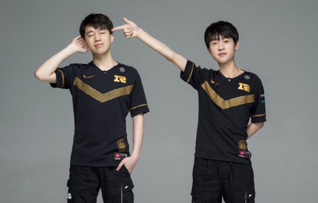 却总能乘风 却总能乘风