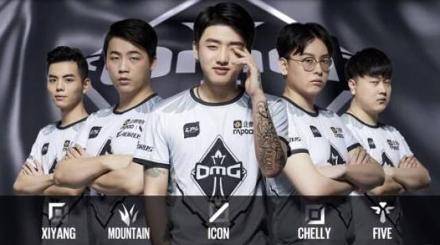 在多名潜在 在多名潜在