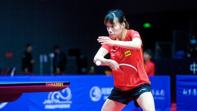 舞台中心的 舞台中心的