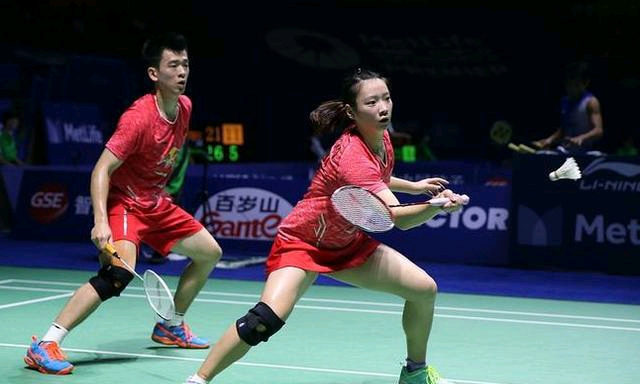 球员都有自 球员都有自