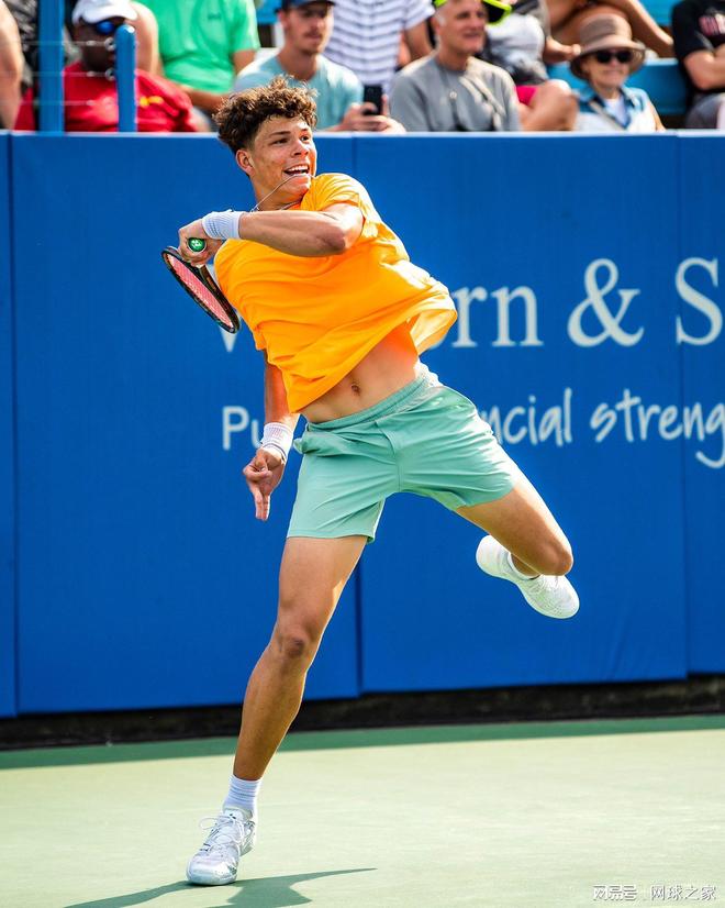 一次防守中 一次防守中