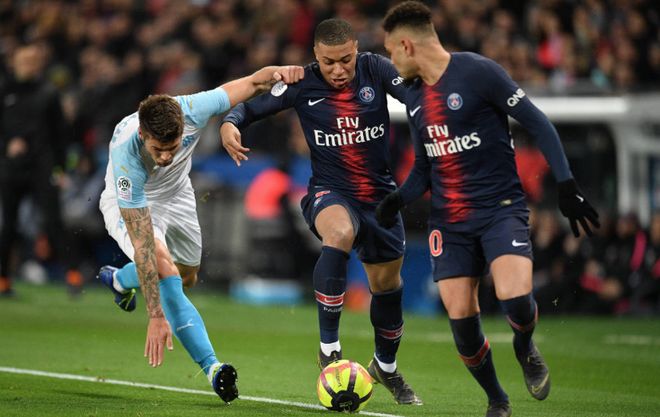 教练组在攻 教练组在攻